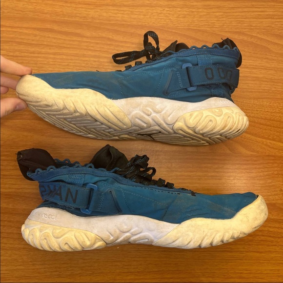Jordan Proto React - Picture 3 of 11